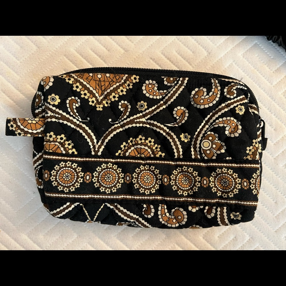 Vera Bradley hand bag